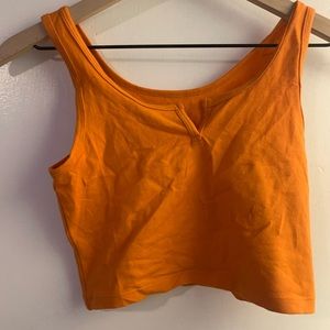 orange v notch tank
